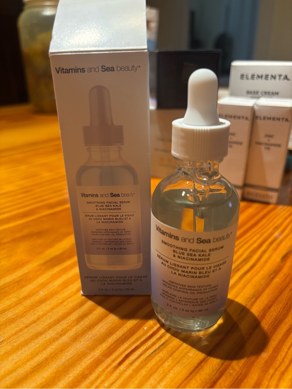 Vitamins and Sea Beauty Smoothing Facial Serum - White